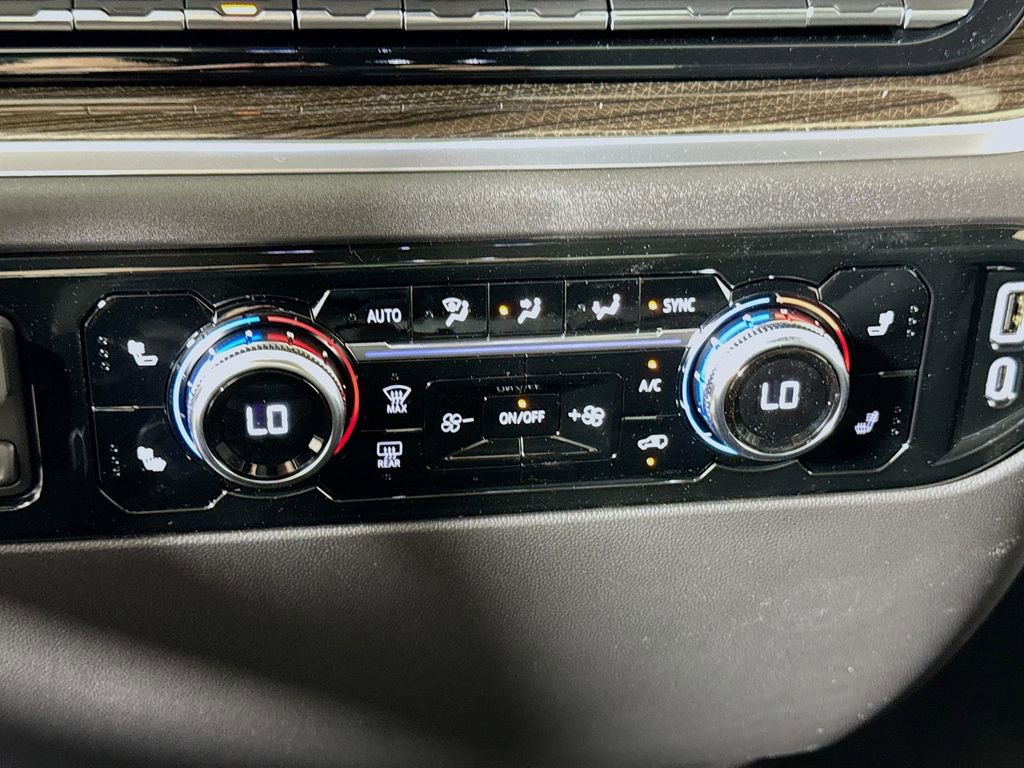 New 2026 GMC Sierra 1500 Elevation image 10