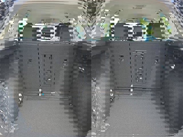 New 2025 Volkswagen Taos S image 24