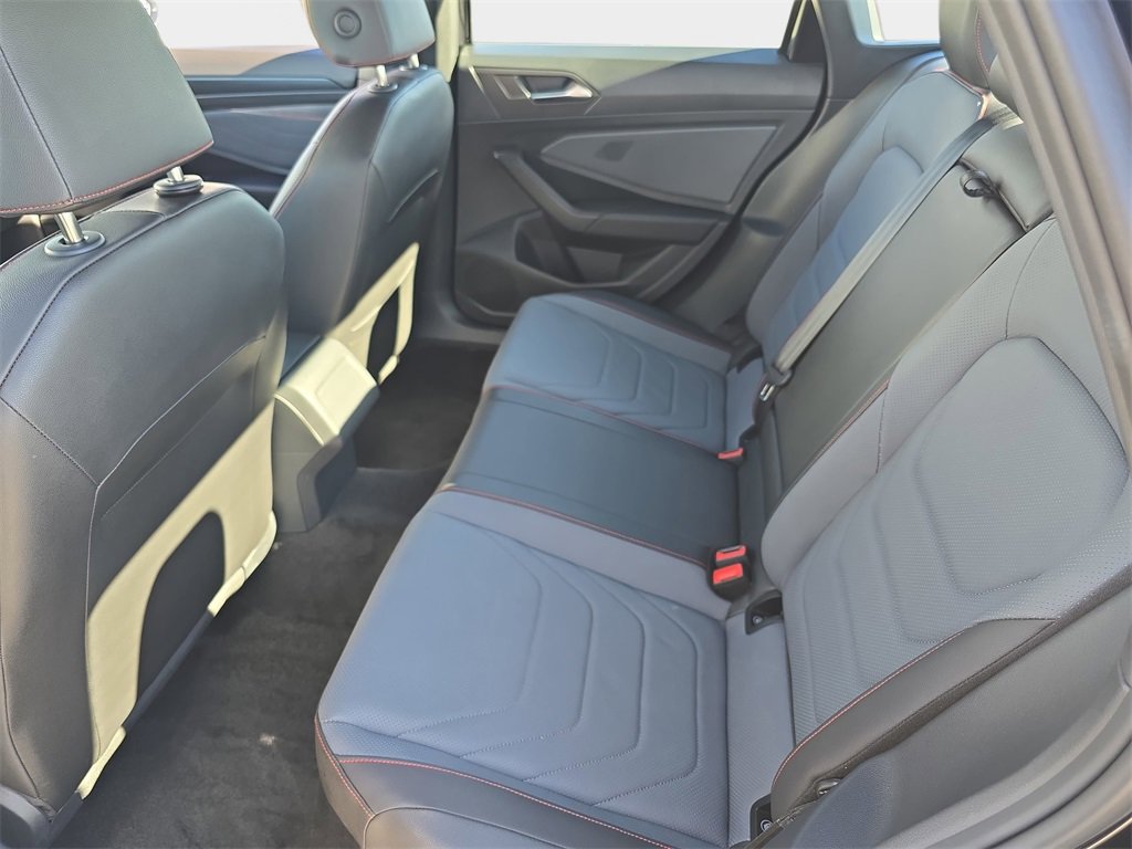 Used 2025 Volkswagen Jetta GLI Autobahn image 16