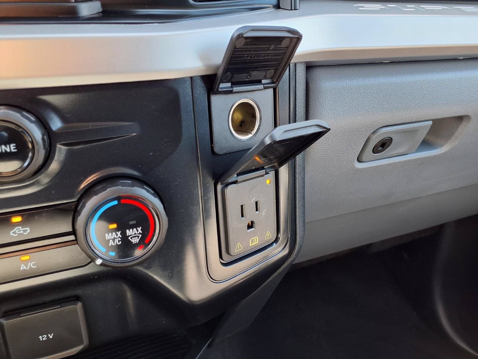Used 2025 Ford F250 XLT AWD/4WD image 13