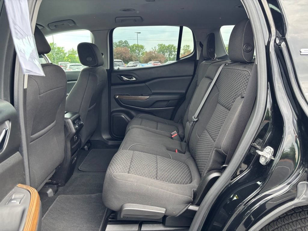 Used 2018 GMC Acadia SLE FWD image 16
