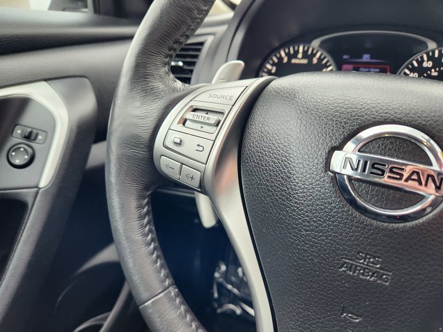 Used 2017 Nissan Altima 3.5 SL w/ 3.5SL Technology Package image 18