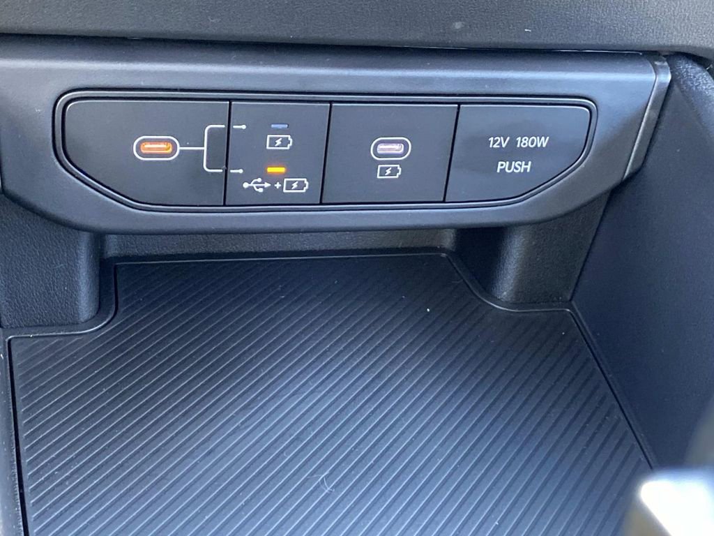 New 2026 Kia K4 LXS image 9