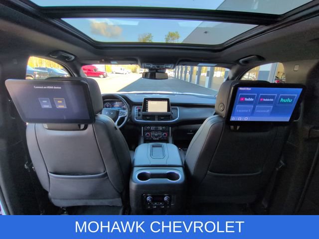 Used 2024 Chevrolet Suburban Z71 w/ Luxury Package AWD/4WD image 22