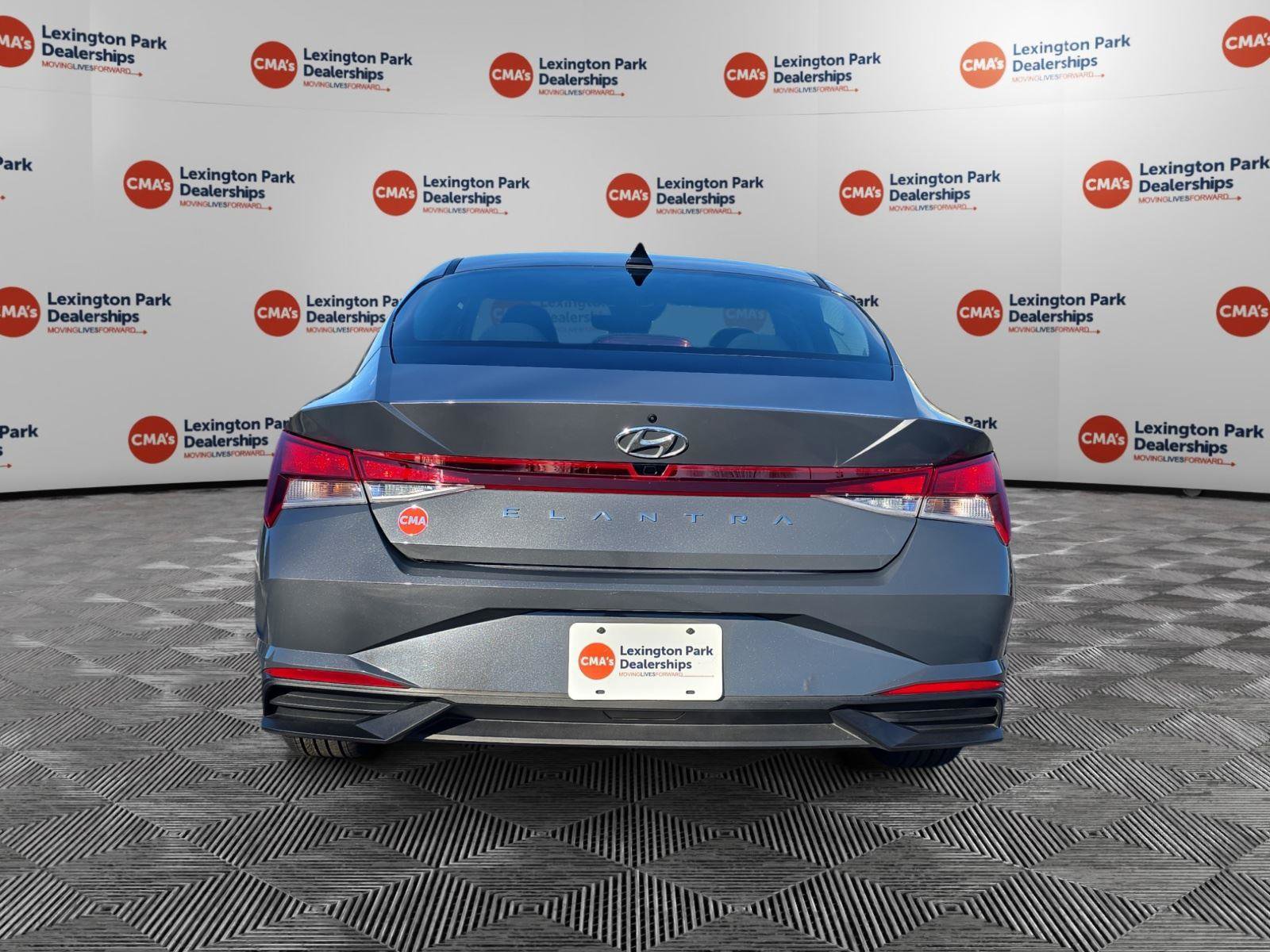 Certified 2023 Hyundai Elantra SEL w/ Convenience Package image 6