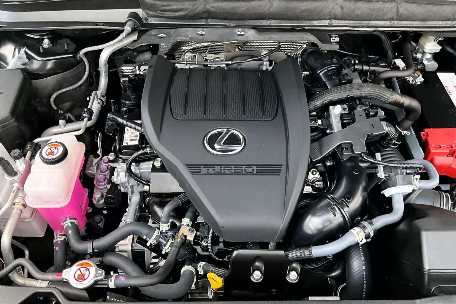 Used 2025 Lexus RX 350 Premium w/ Accessory Package (Z1) FWD image 33