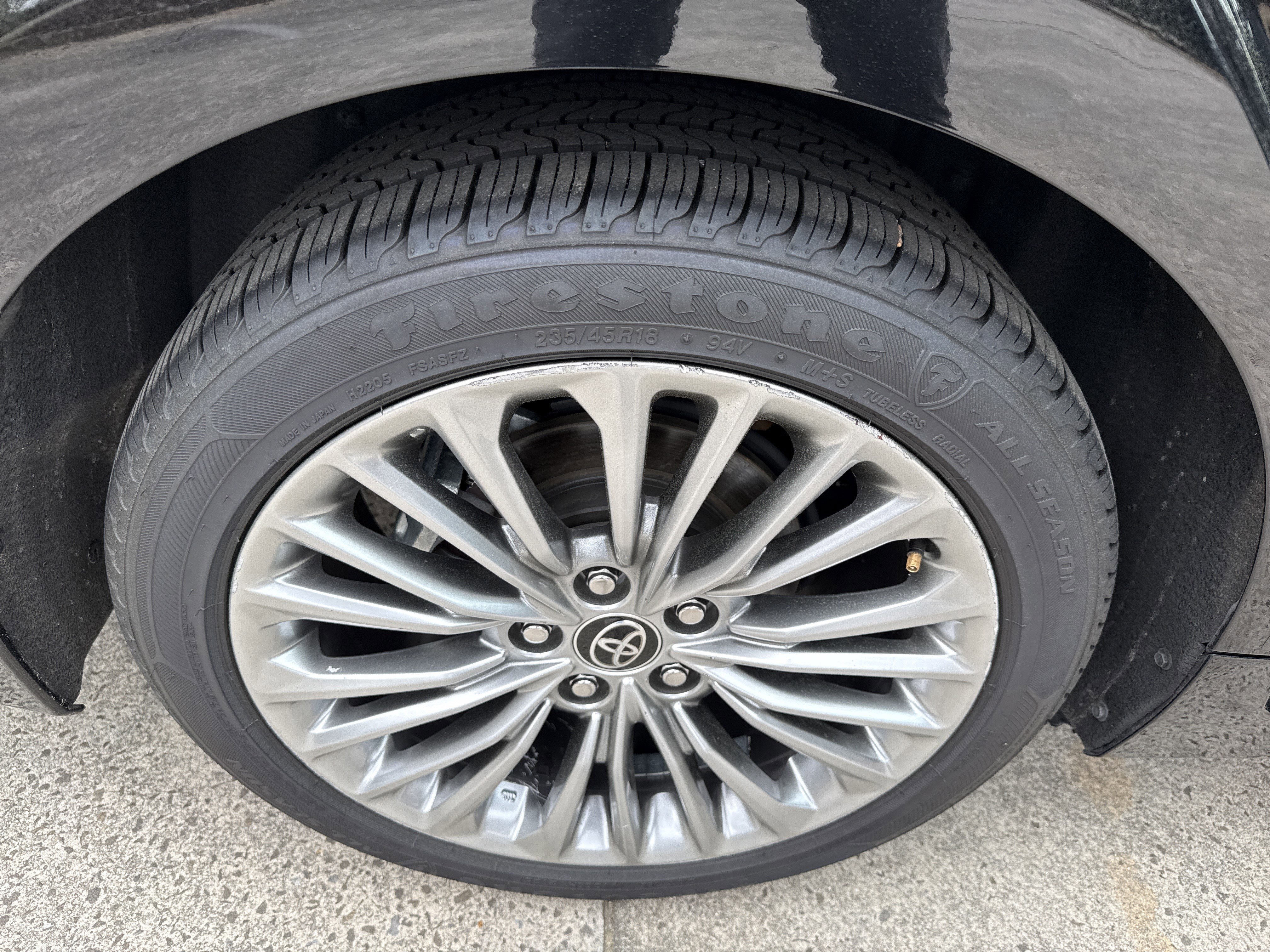 Used 2022 Toyota Avalon Limited w/ Advanced Safety Package image 17