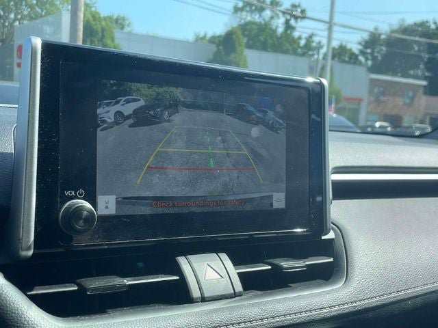 Used 2025 Toyota RAV4 XLE AWD/4WD image 30