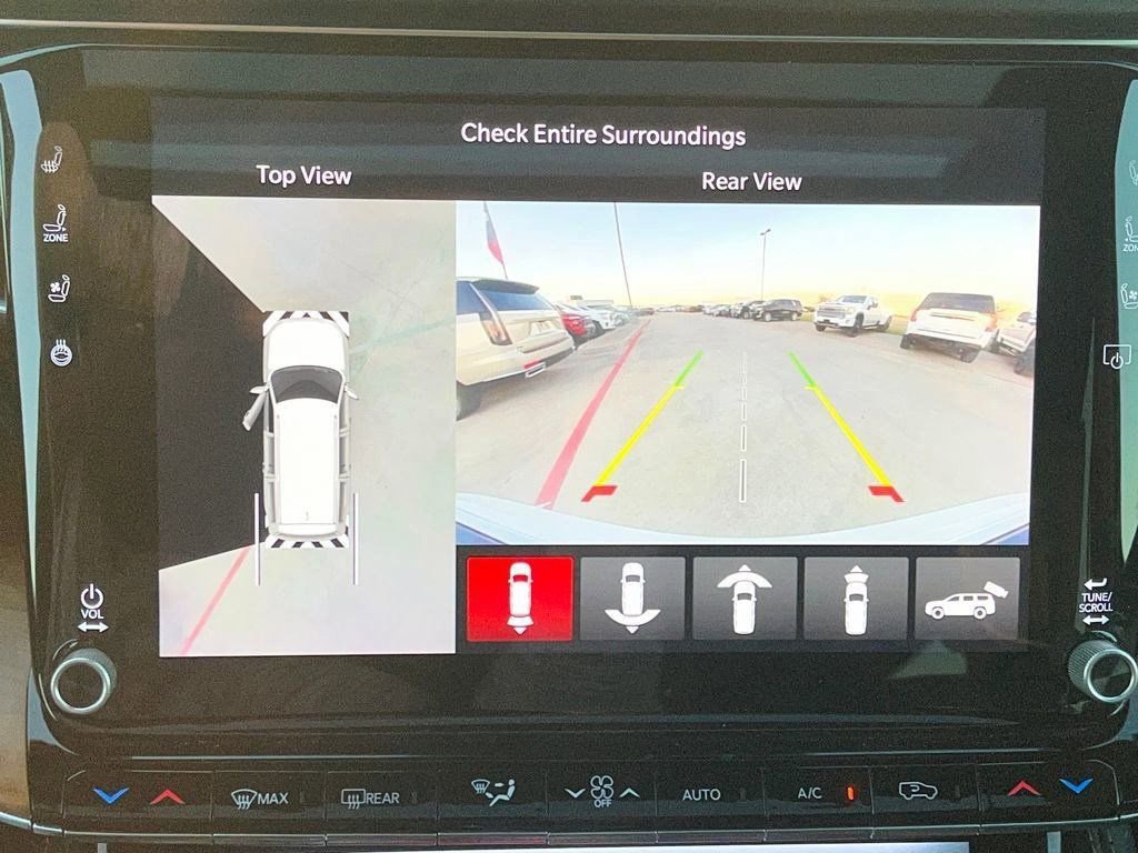 Used 2024 Jeep Grand Wagoneer L Series III image 39