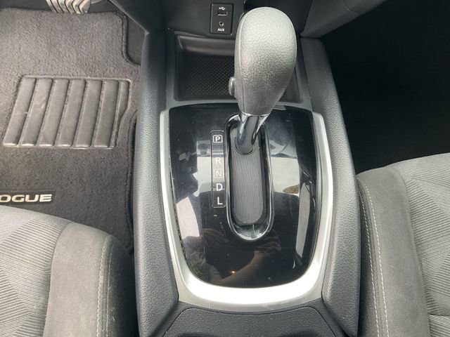 Used 2016 Nissan Rogue S FWD image 22