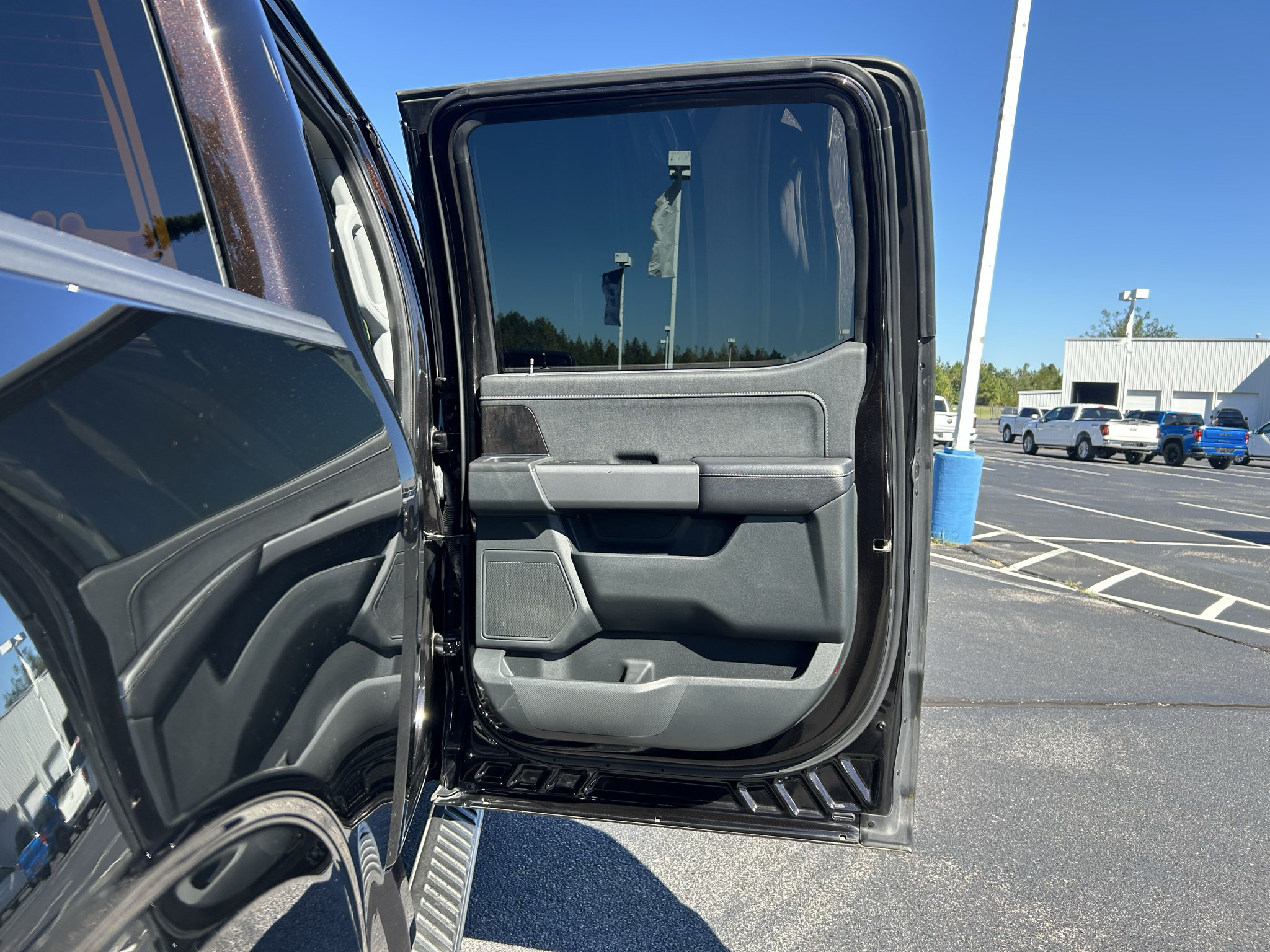 Certified 2021 Ford F150 Lariat AWD/4WD image 20