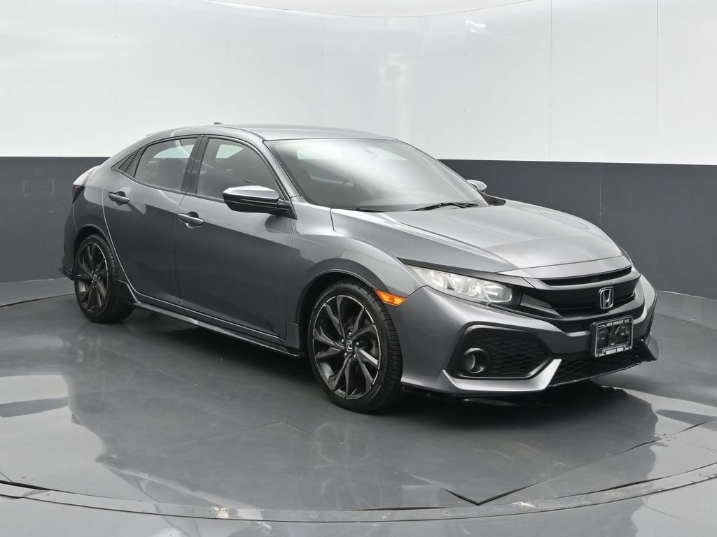 Used 2017 Honda Civic Sport image 3