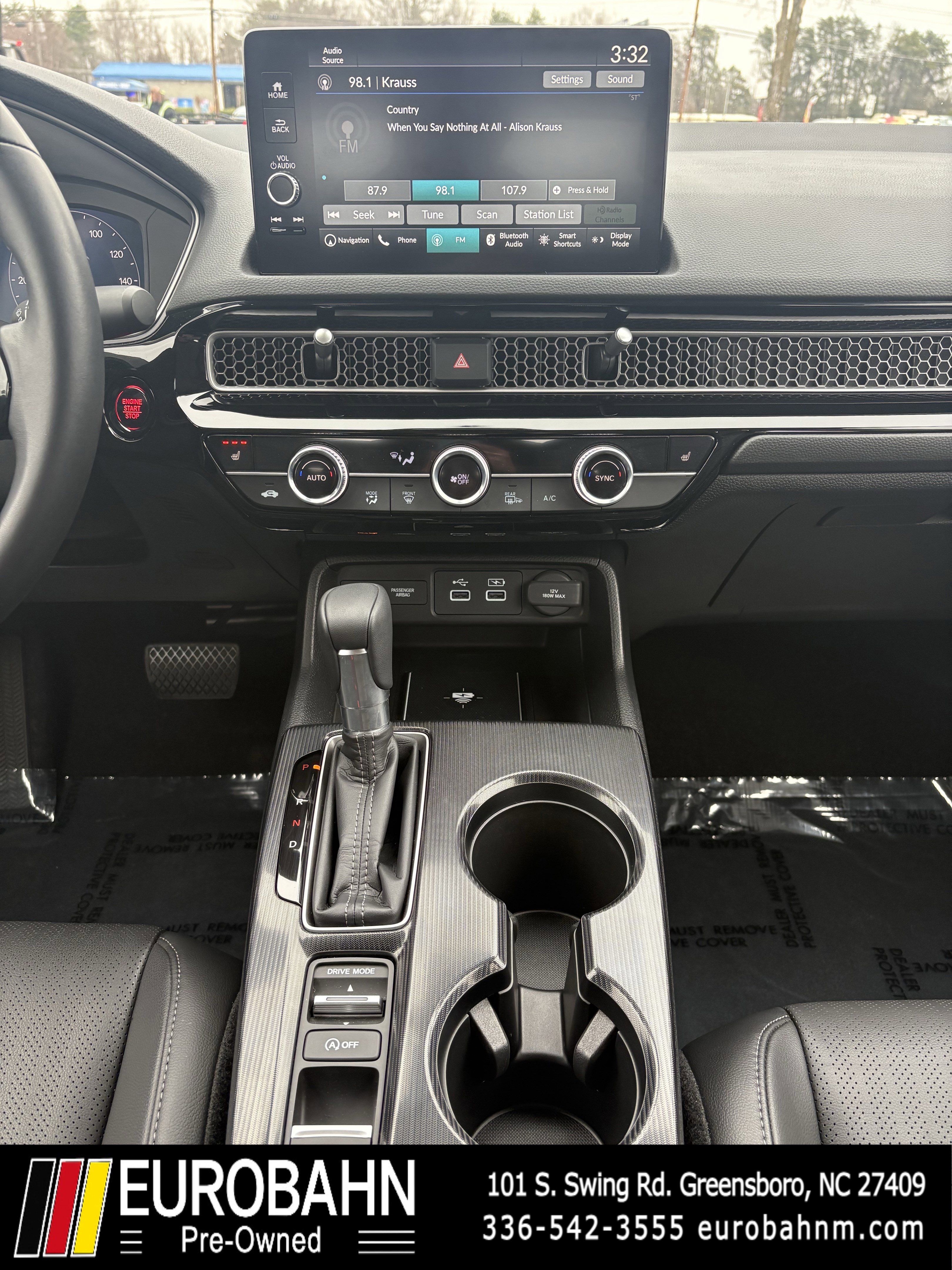 Used 2024 Honda Civic Touring image 18