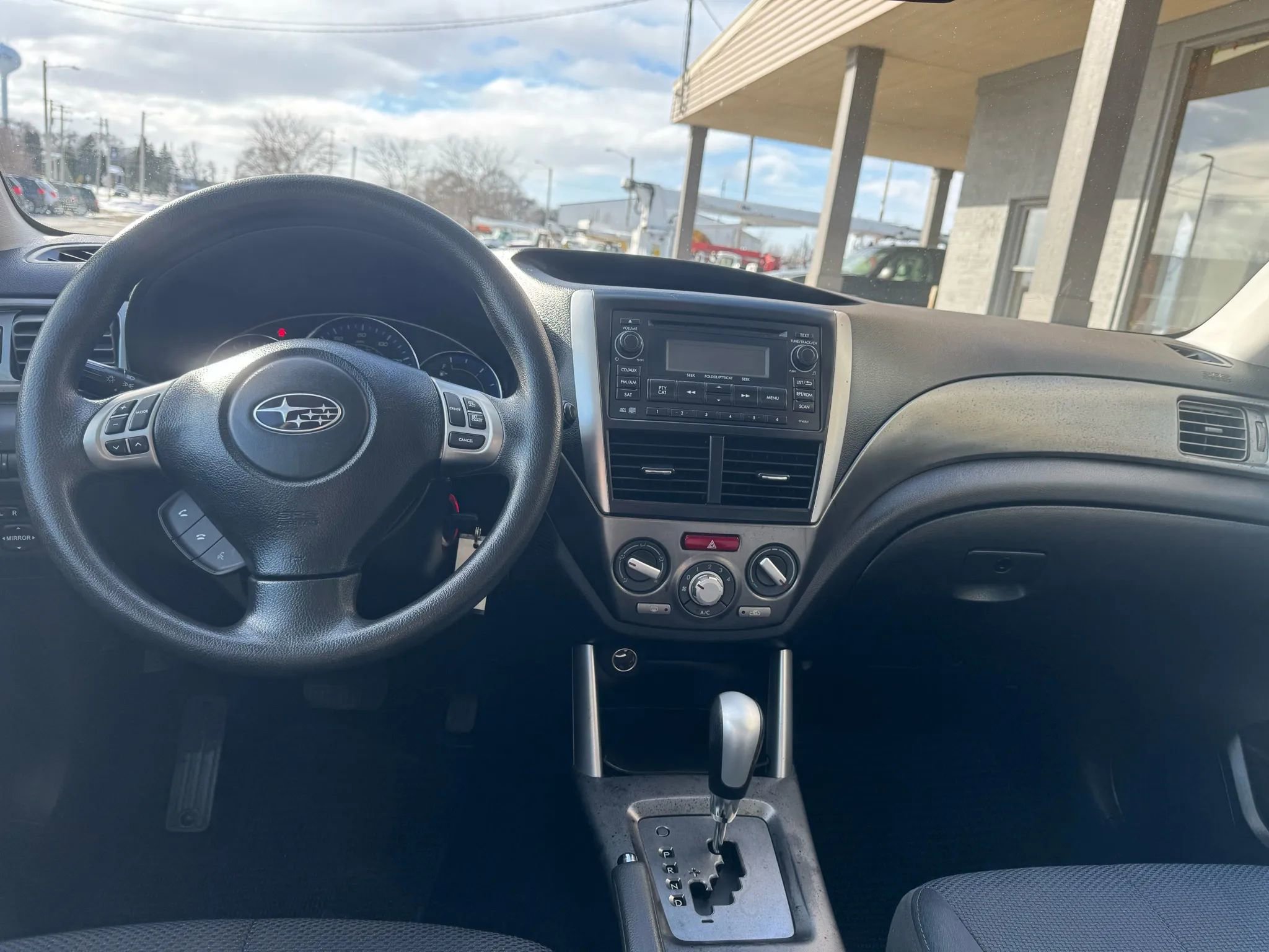 Used 2012 Subaru Forester 2.5X Premium w/ All-Weather Pkg image 11