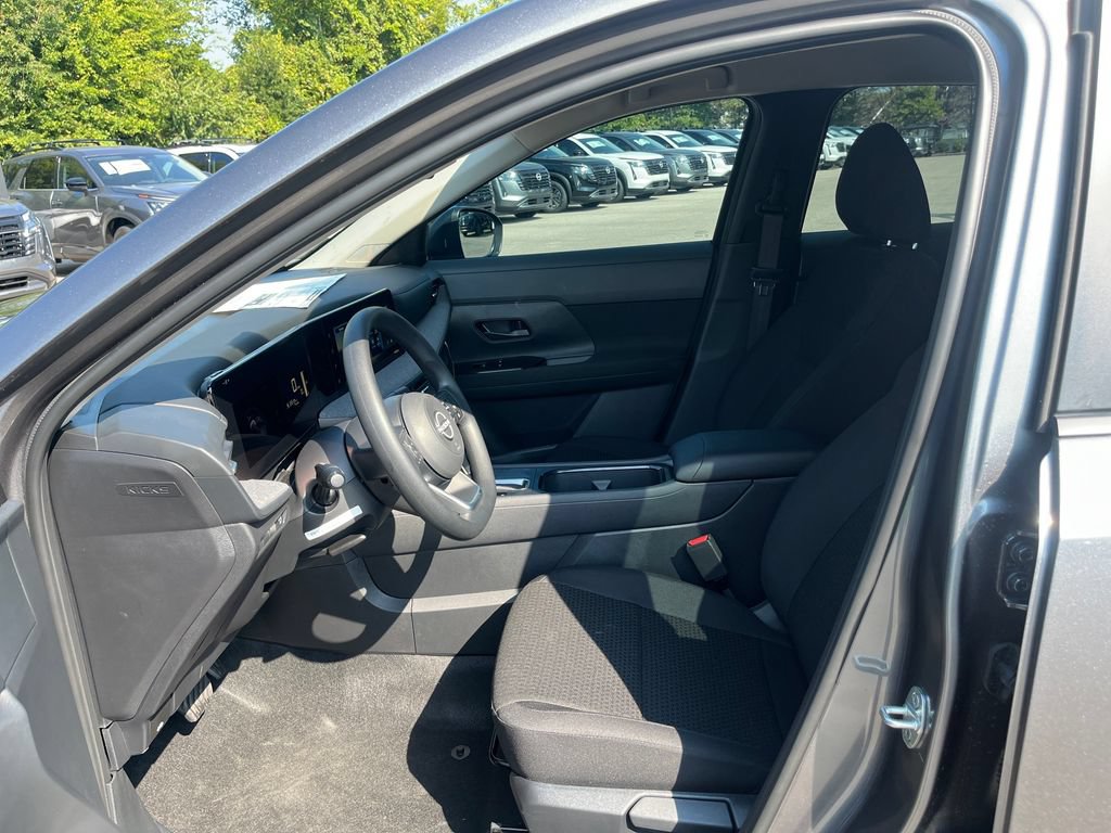 New 2027 Nissan Kicks S FWD image 10