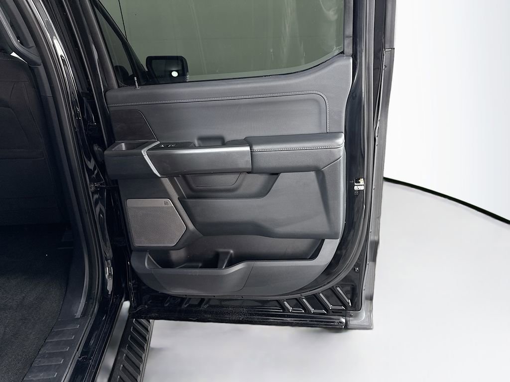 Used 2022 Ford F150 XLT w/ Equipment Group 302A High image 27