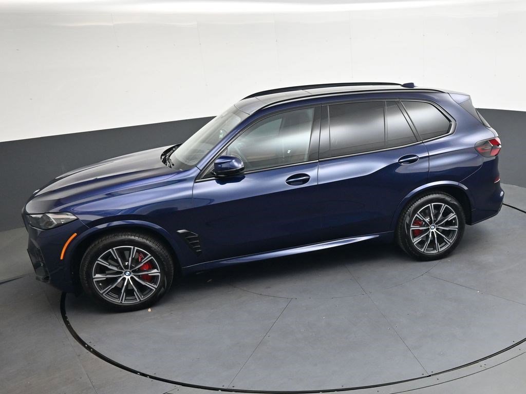 Used 2026 BMW X5 xDrive40i w/ M Sport Package AWD/4WD image 23