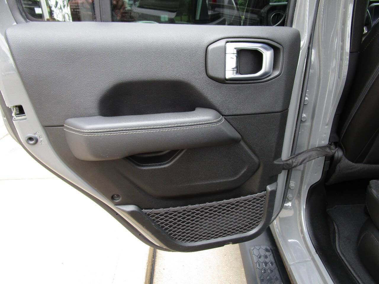 Used 2021 Jeep Wrangler Unlimited Sahara w/ Uconnect 4C Nav & Sound Group image 25