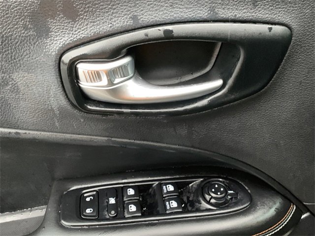 Used 2021 Jeep Compass Latitude image 34