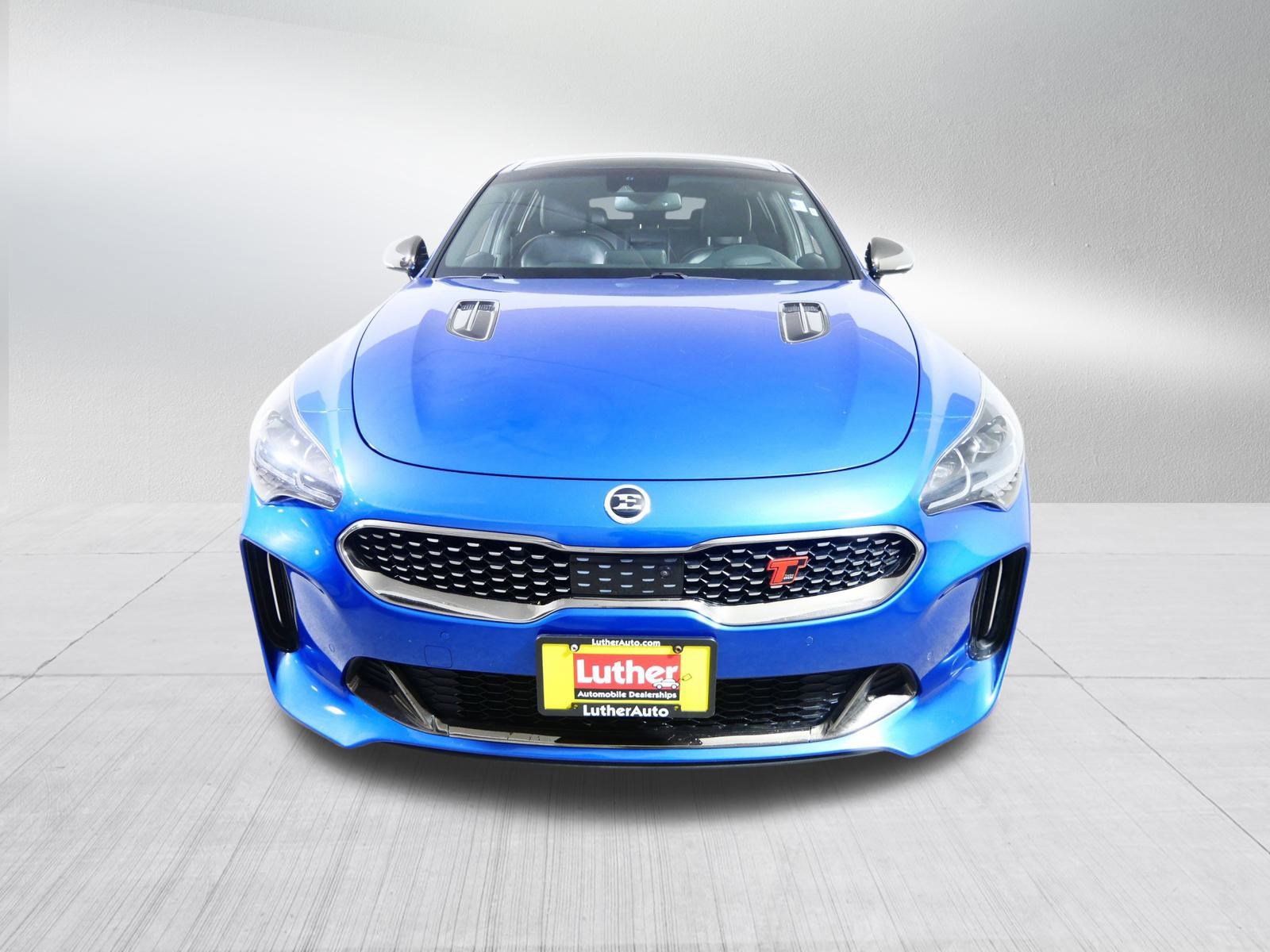 Used 2020 Kia Stinger GT2 video 2
