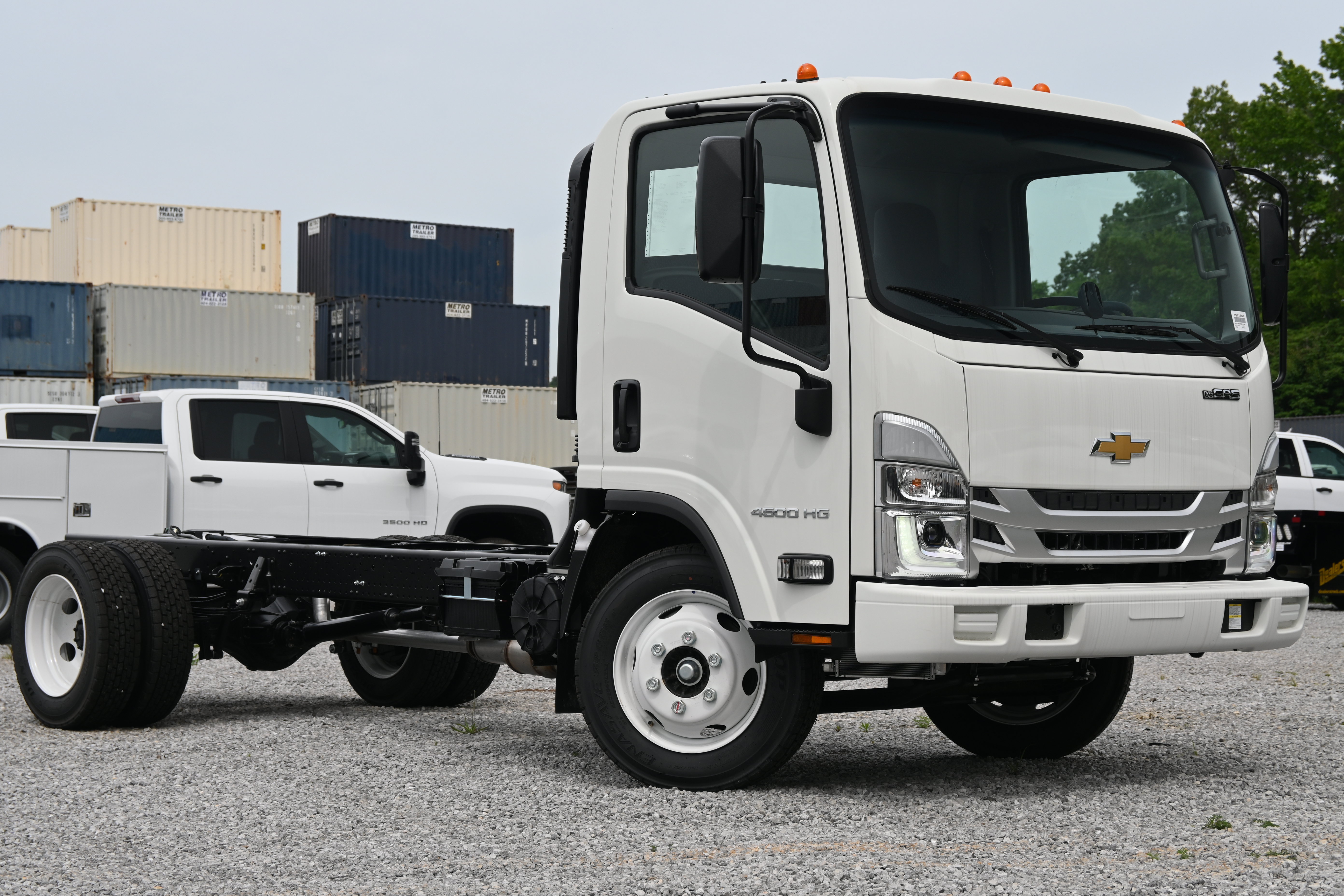 New 2025 Chevrolet Low Cab Forward RWD image 2