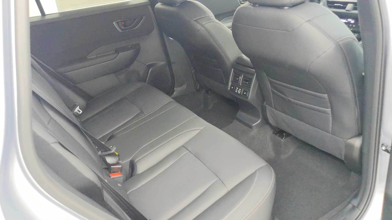 New 2026 Subaru Outback Limited AWD/4WD image 24
