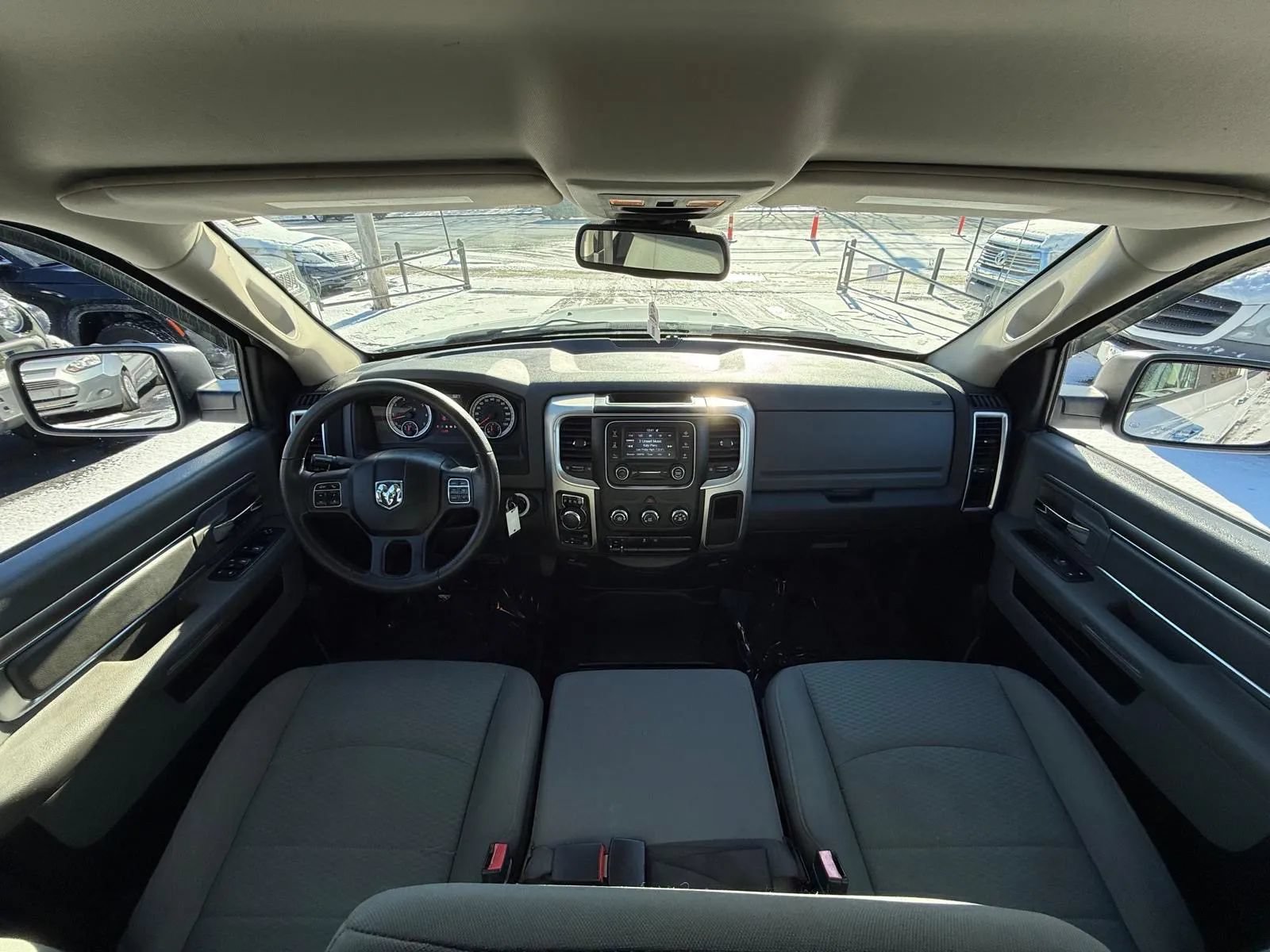 Used 2016 RAM 1500 Classic SLT AWD/4WD image 13