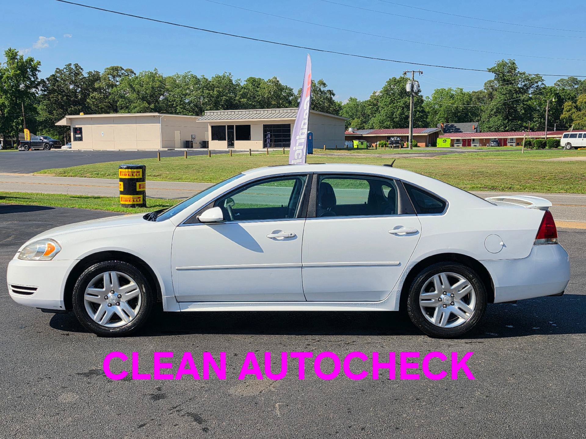 Used 2012 Chevrolet Impala LT w/ LT Sunroof Package FWD image 2