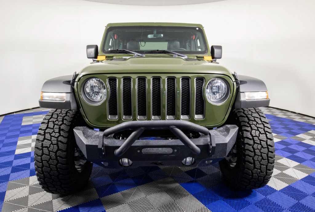 Used 2022 Jeep Wrangler Rubicon AWD/4WD image 3