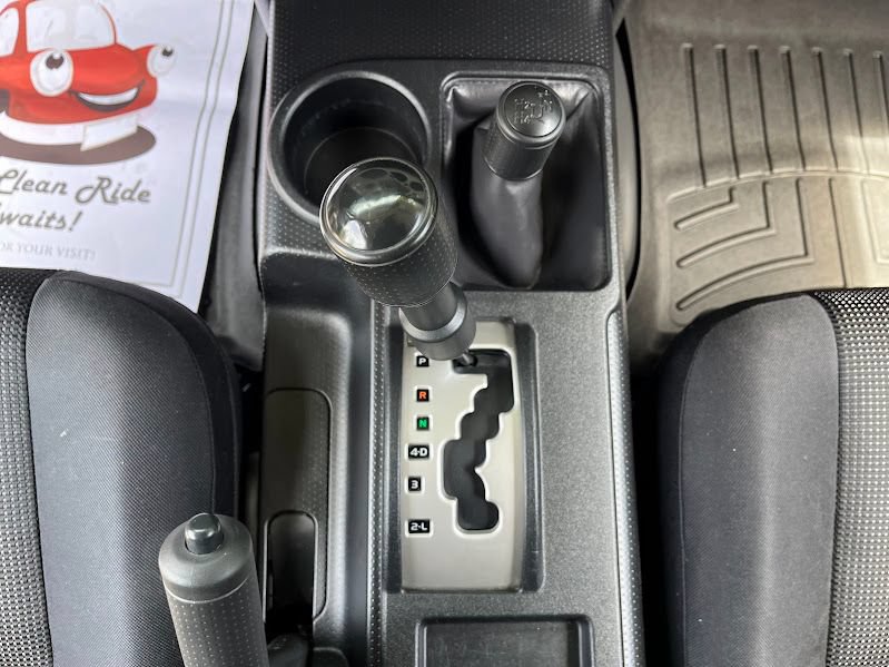 Used 2014 Toyota FJ Cruiser 4WD w/ Convenience Package image 19