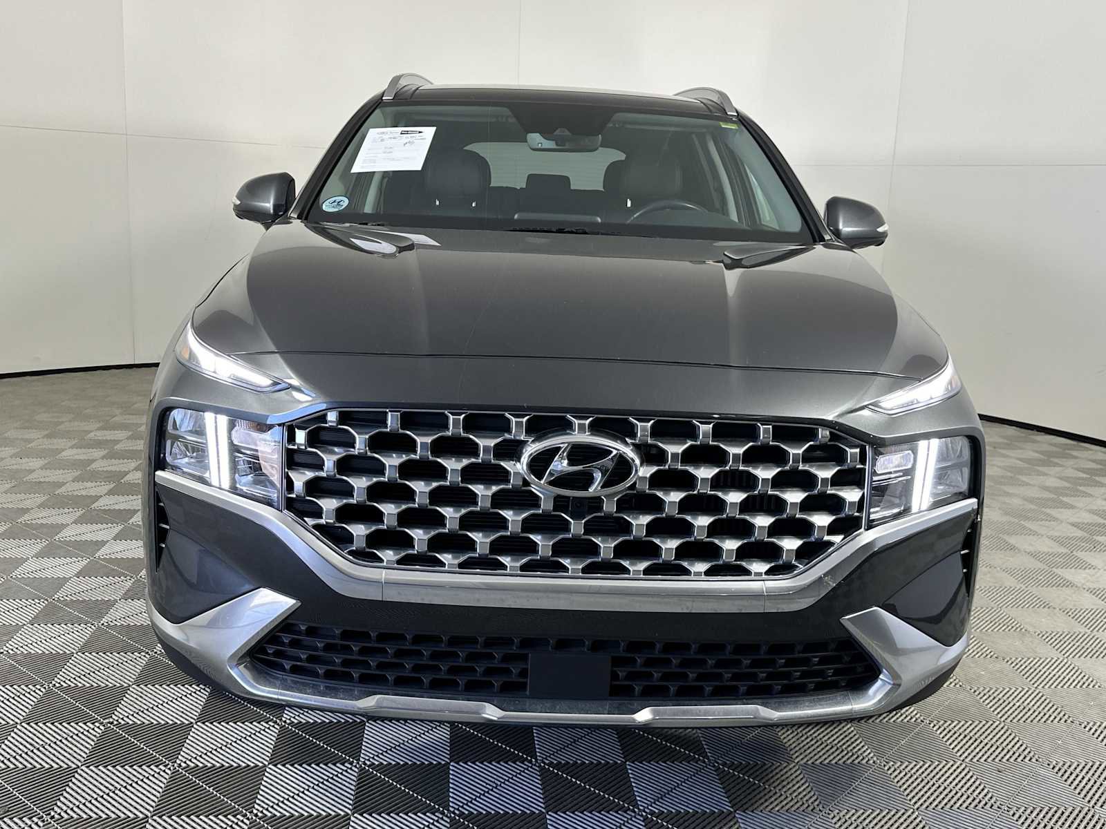 Certified 2023 Hyundai Santa Fe SEL Premium image 3