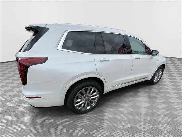 Used 2022 Cadillac XT6 Premium Luxury image 8