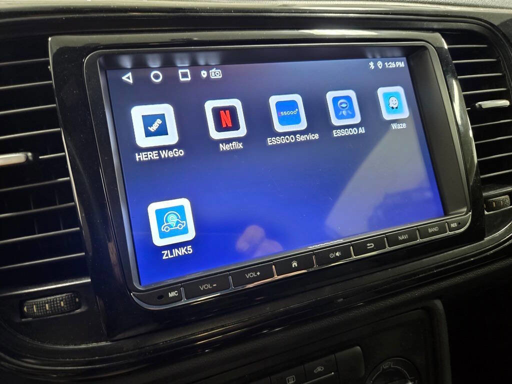 Used 2013 Volkswagen Beetle 2.5 image 35