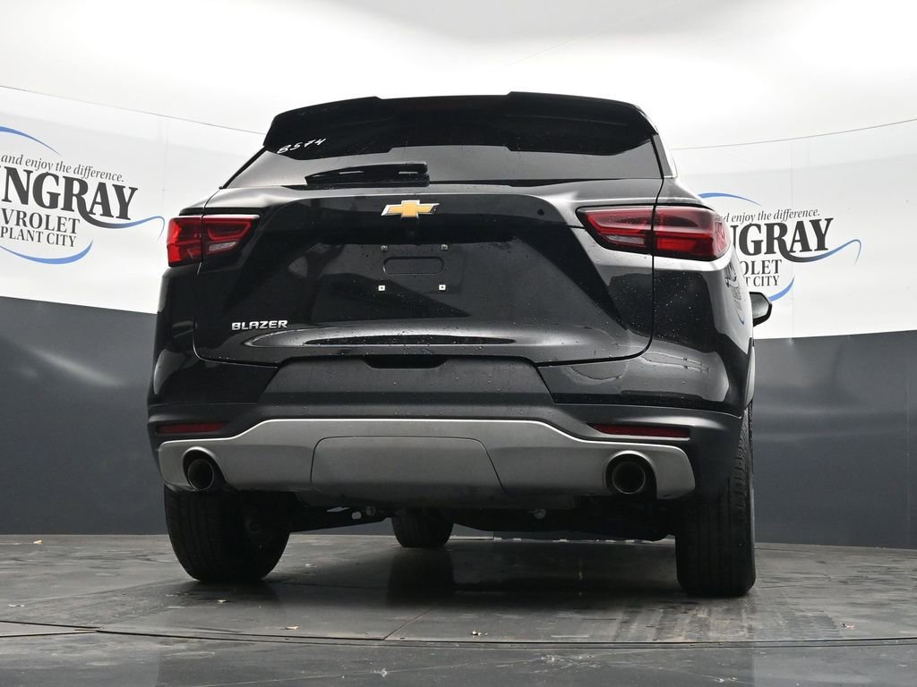 Used 2025 Chevrolet Blazer LT image 22