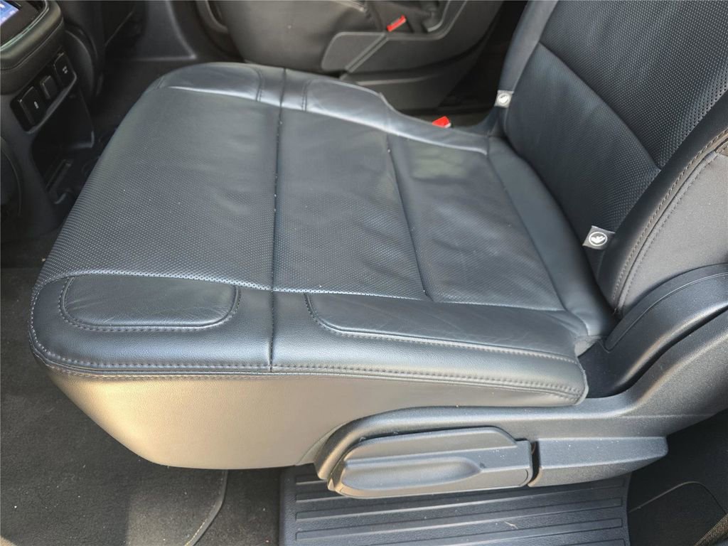 Used 2023 Lincoln Navigator Reserve RWD image 16