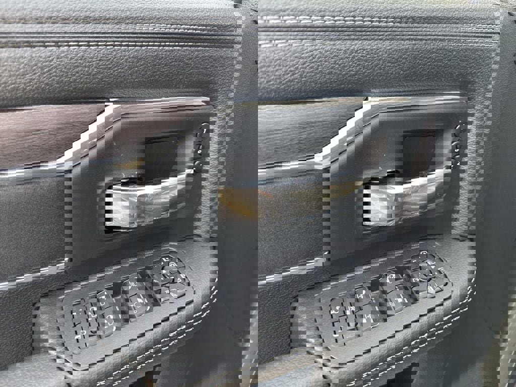 New 2026 RAM 2500 Laramie w/ Night Edition image 23