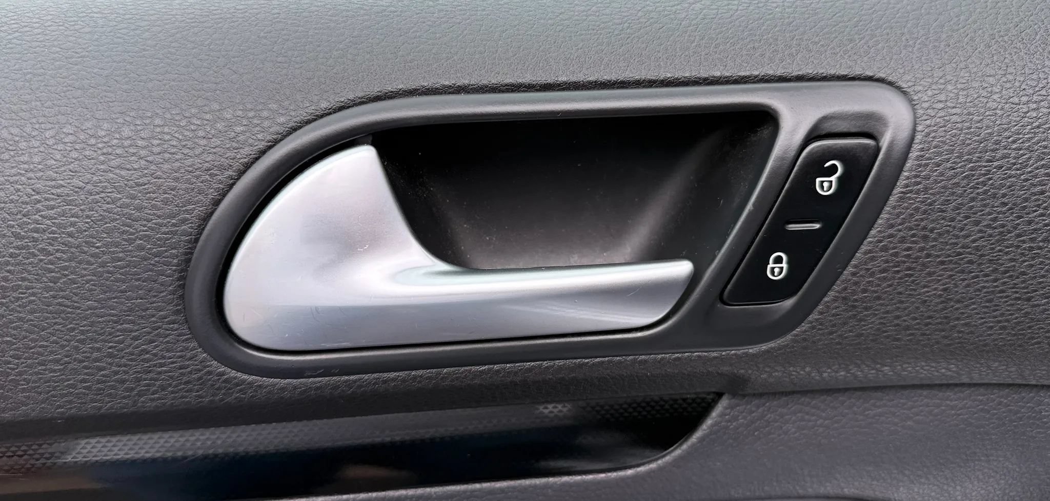 Used 2014 Volkswagen Jetta TDI FWD image 23