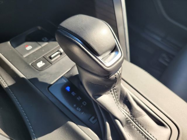 Used 2024 Toyota Venza Nightshade image 18