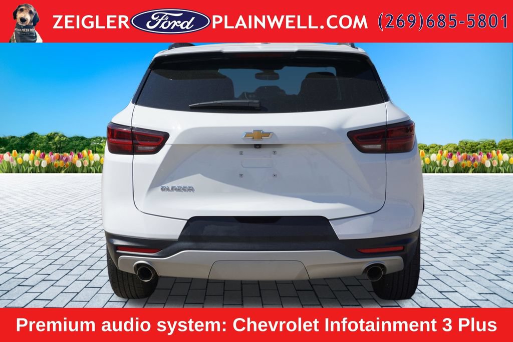 Used 2024 Chevrolet Blazer LT w/ Convenience Package FWD image 4