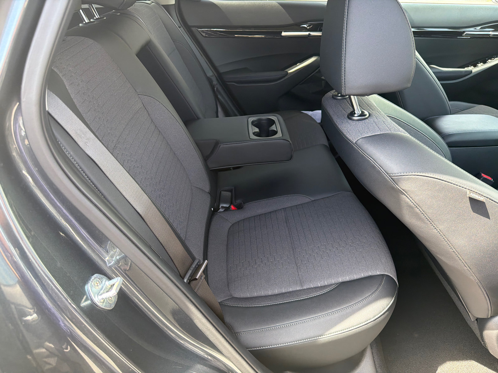 Used 2023 Kia Seltos S w/ Navigation Package FWD image 16