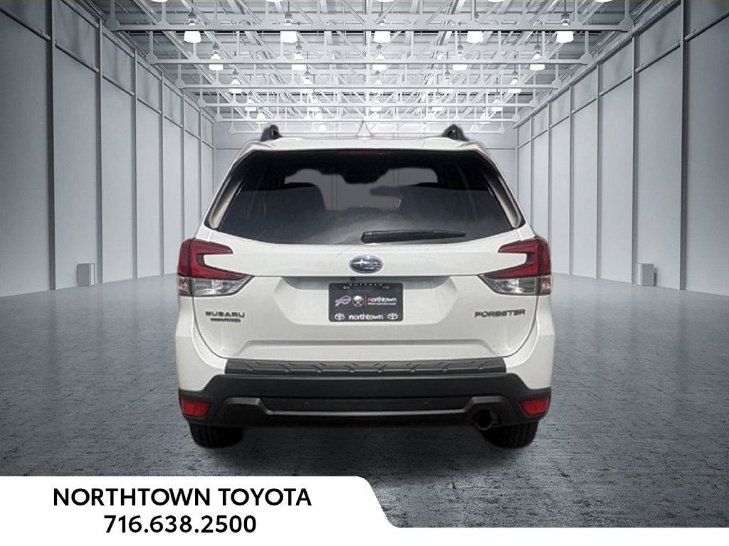 Used 2020 Subaru Forester Limited AWD/4WD image 8