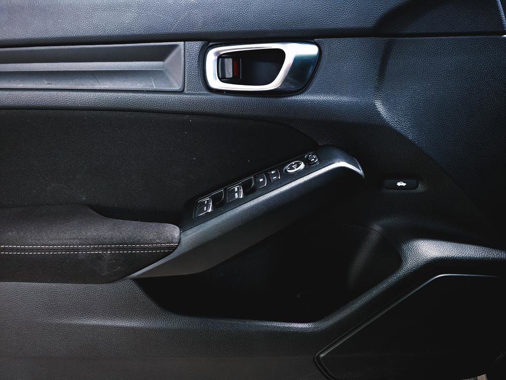 Certified 2023 Honda Civic Sport image 17