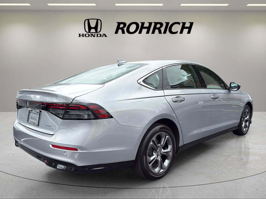 Used 2025 Honda Accord EX-L image 6