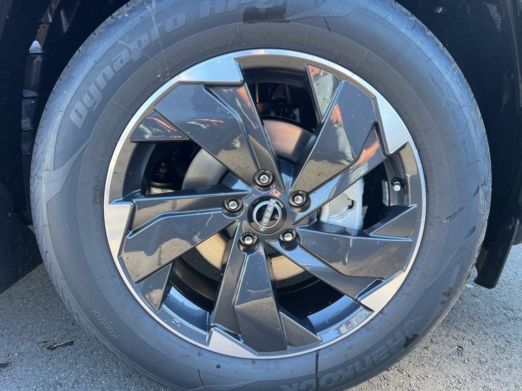 New 2026 Nissan Rogue SV image 27