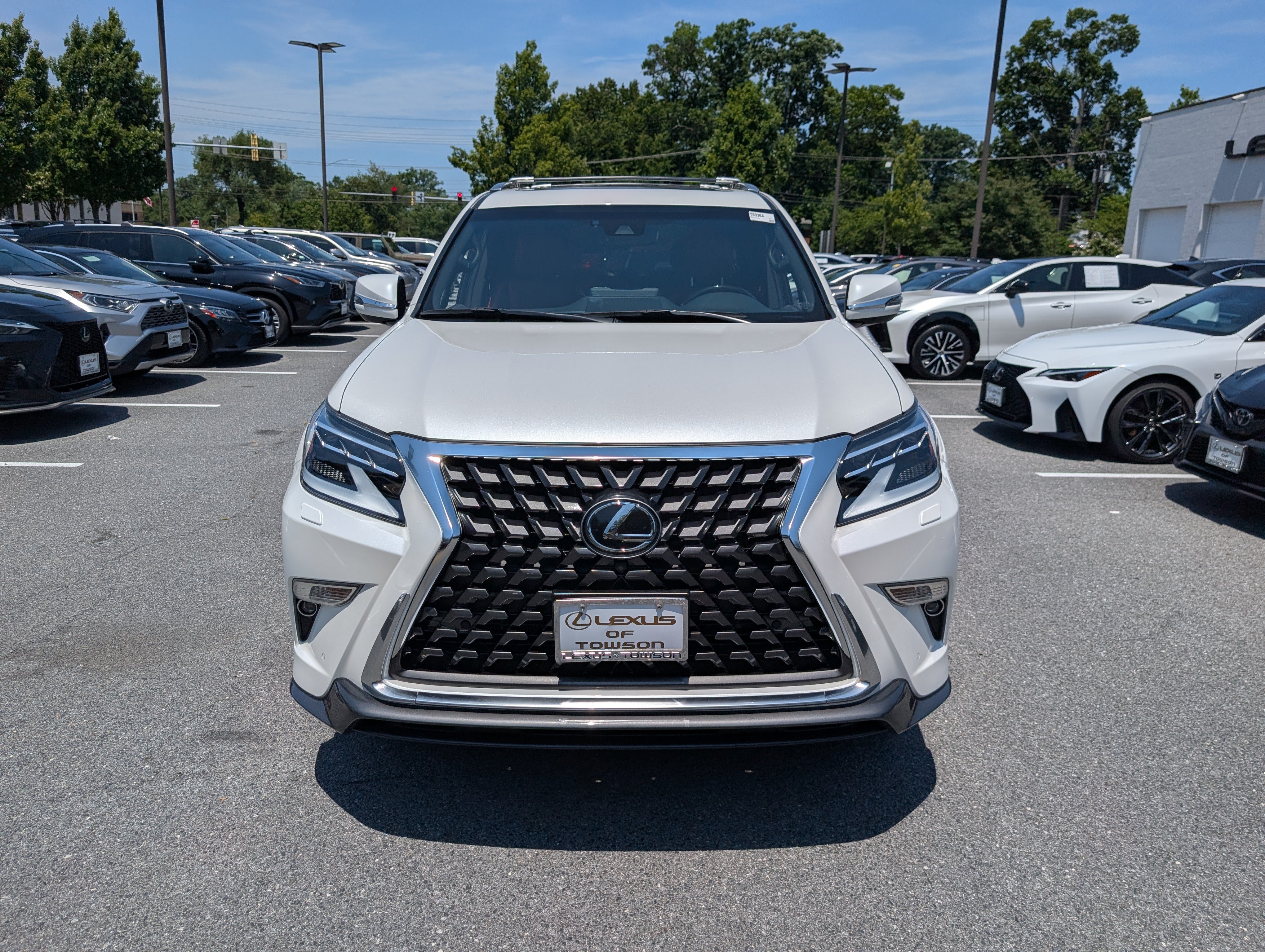 Certified 2023 Lexus GX 460 Luxury w/ Sport Design Package AWD/4WD image 8
