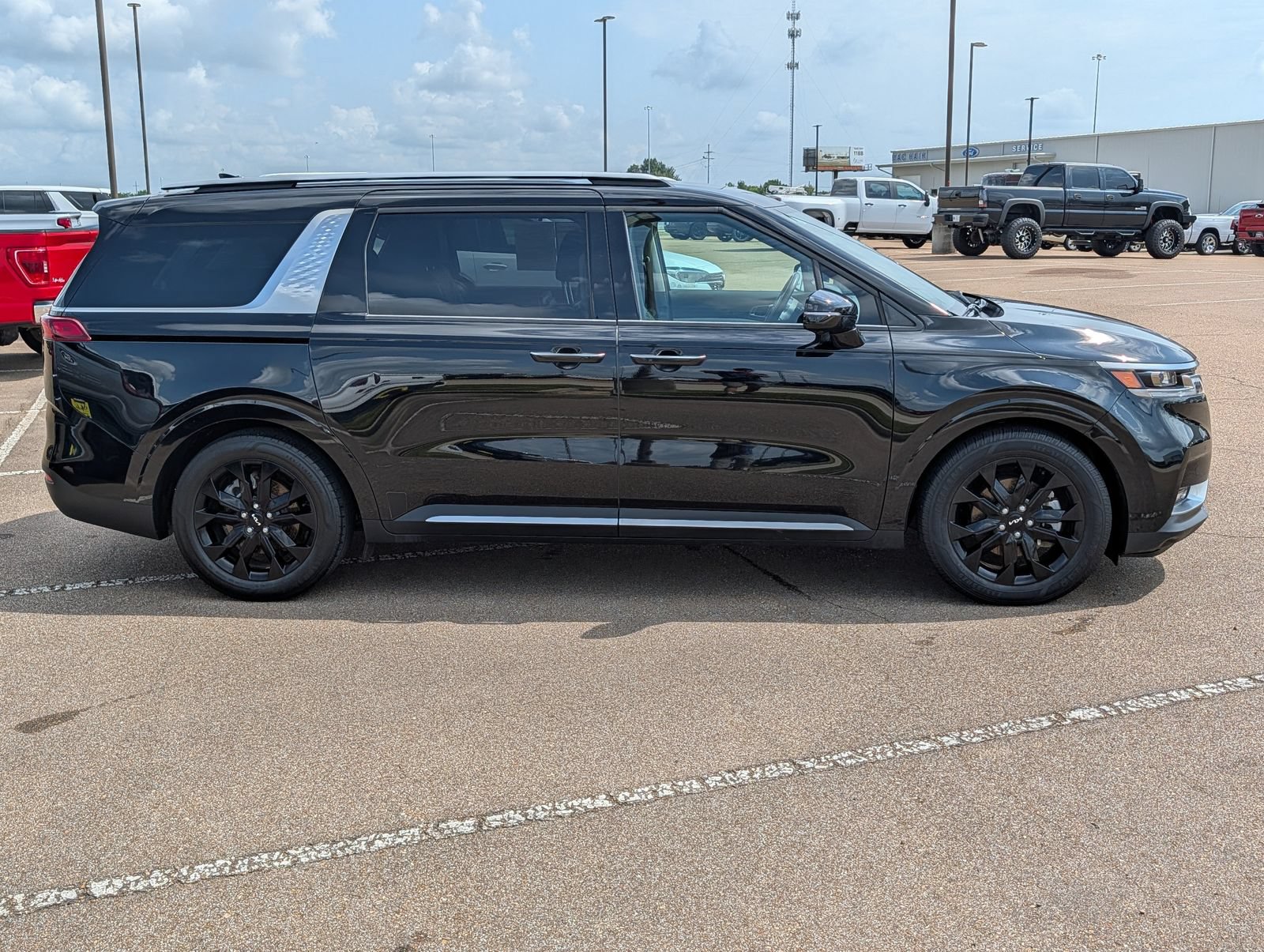 Used 2024 Kia Carnival SX Prestige FWD image 6