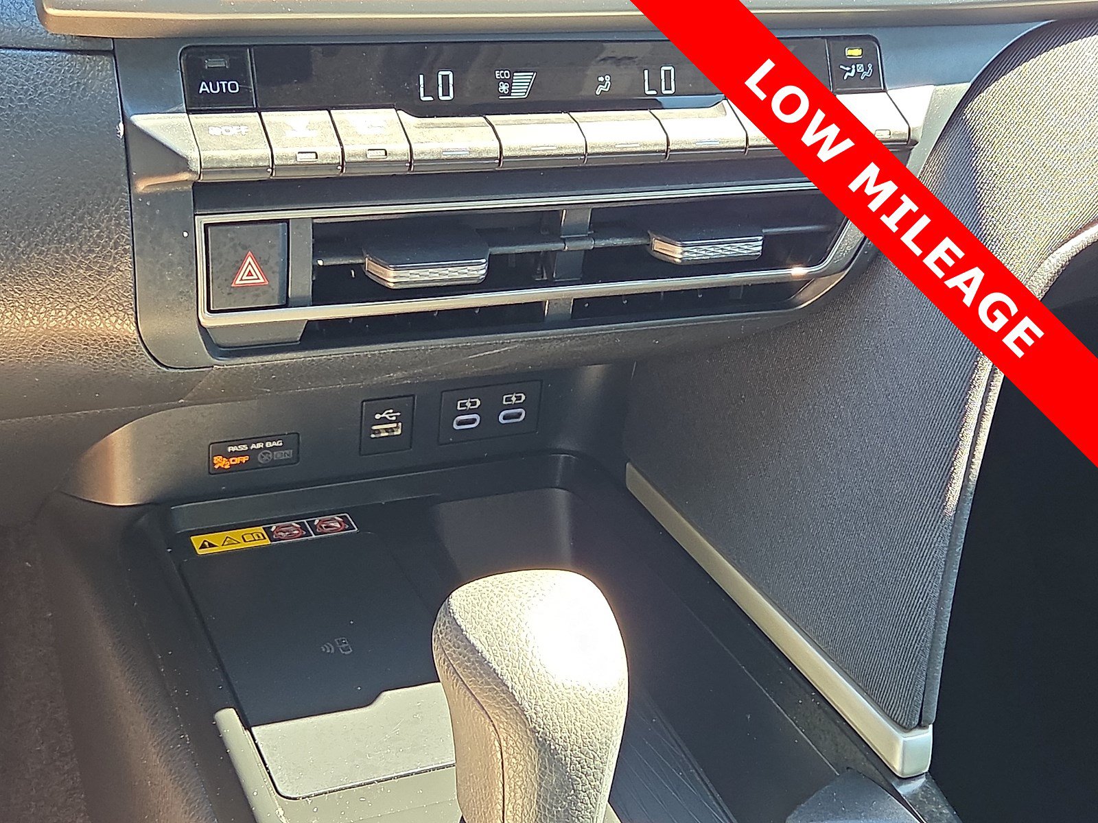 Used 2026 Toyota Camry LE w/ Convenience Package FWD image 19