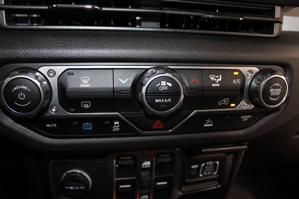 Used 2025 Jeep Wrangler Unlimited Sport S 4xe AWD/4WD image 47