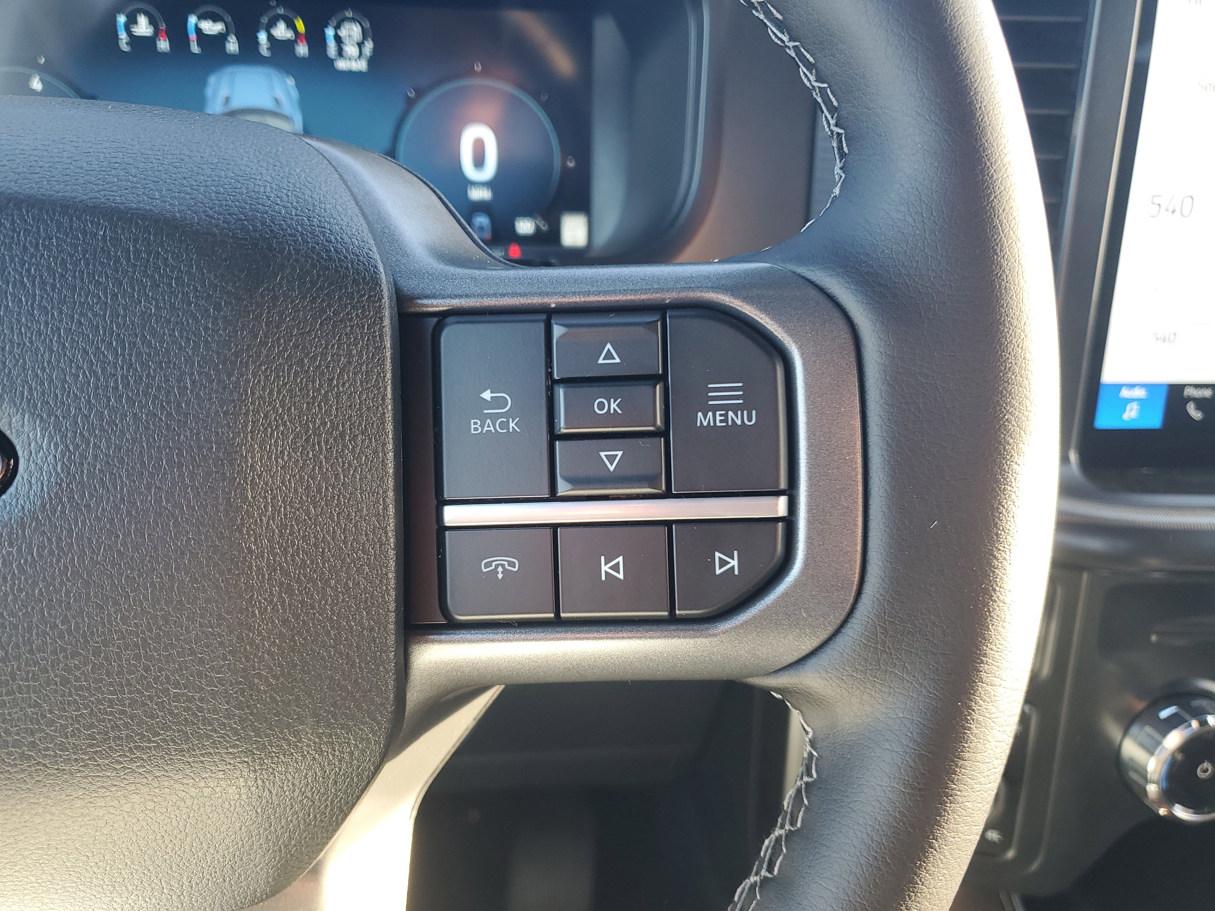 New 2025 Ford F150 Lariat w/ Equipment Group 502A High image 20