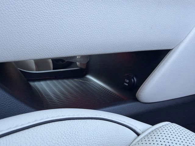 Used 2023 Genesis GV80 2.5T w/ Prestige 20" Package image 38